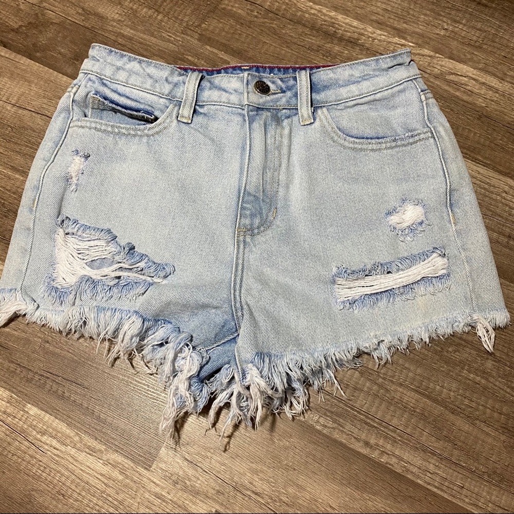 Cello Mid Rise Light Wash Blue Jeans Denim Shorts